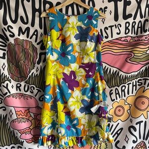 Fabulous vintage 1960s floral dress